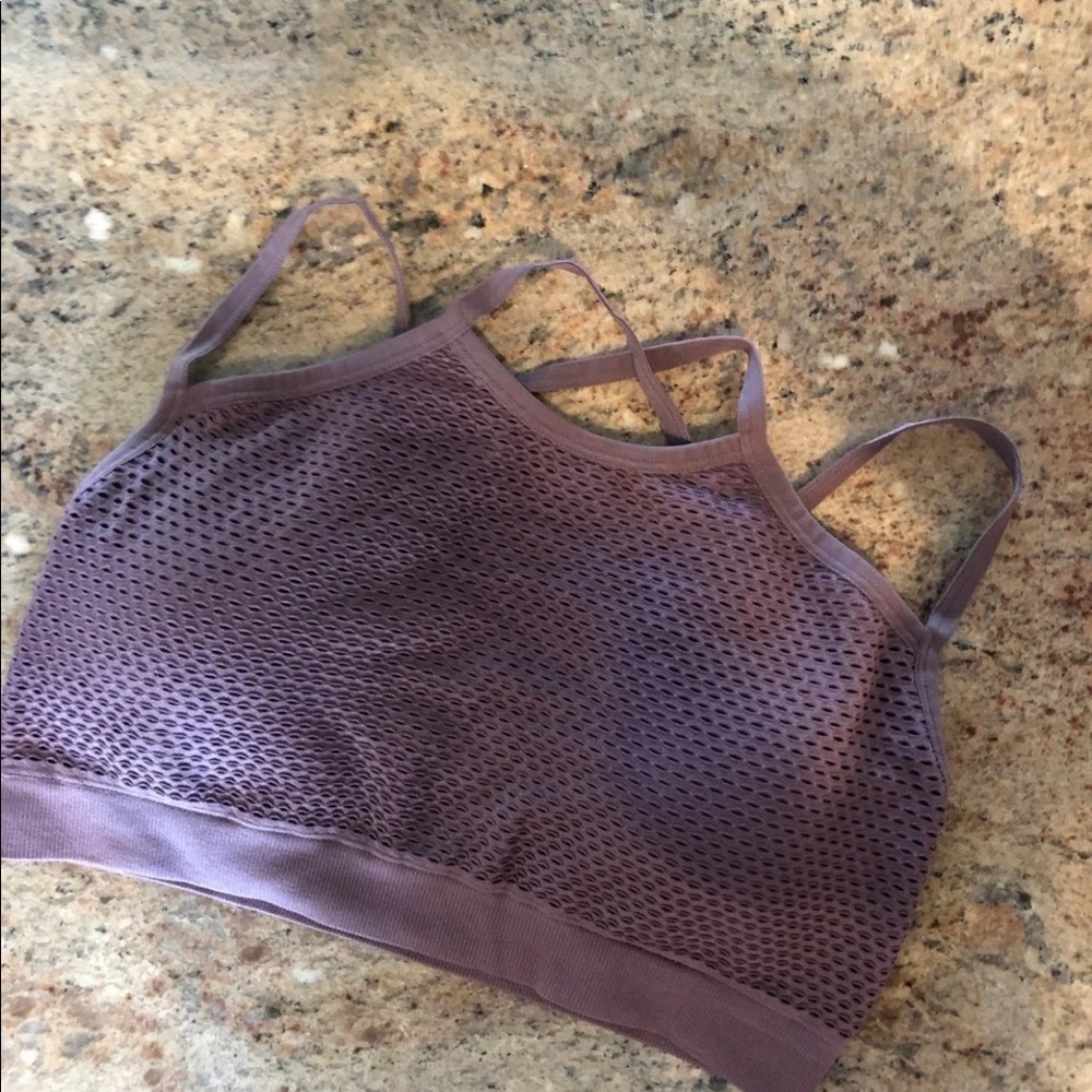 Sports Bra by Yelete